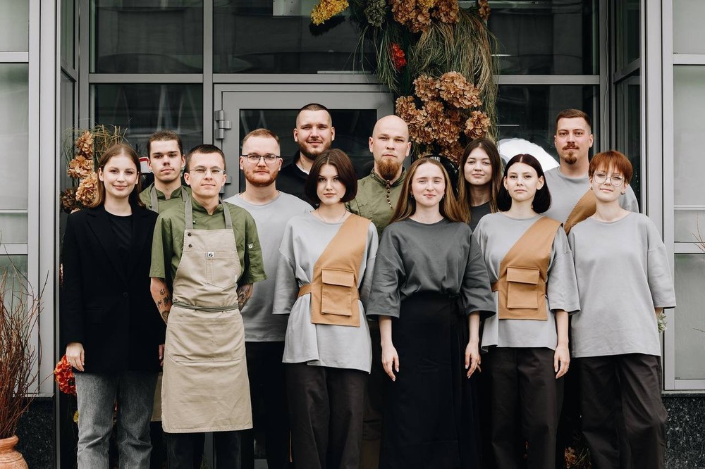 Команда заведения. Фото: телеграм-канал «Бистро № 5»